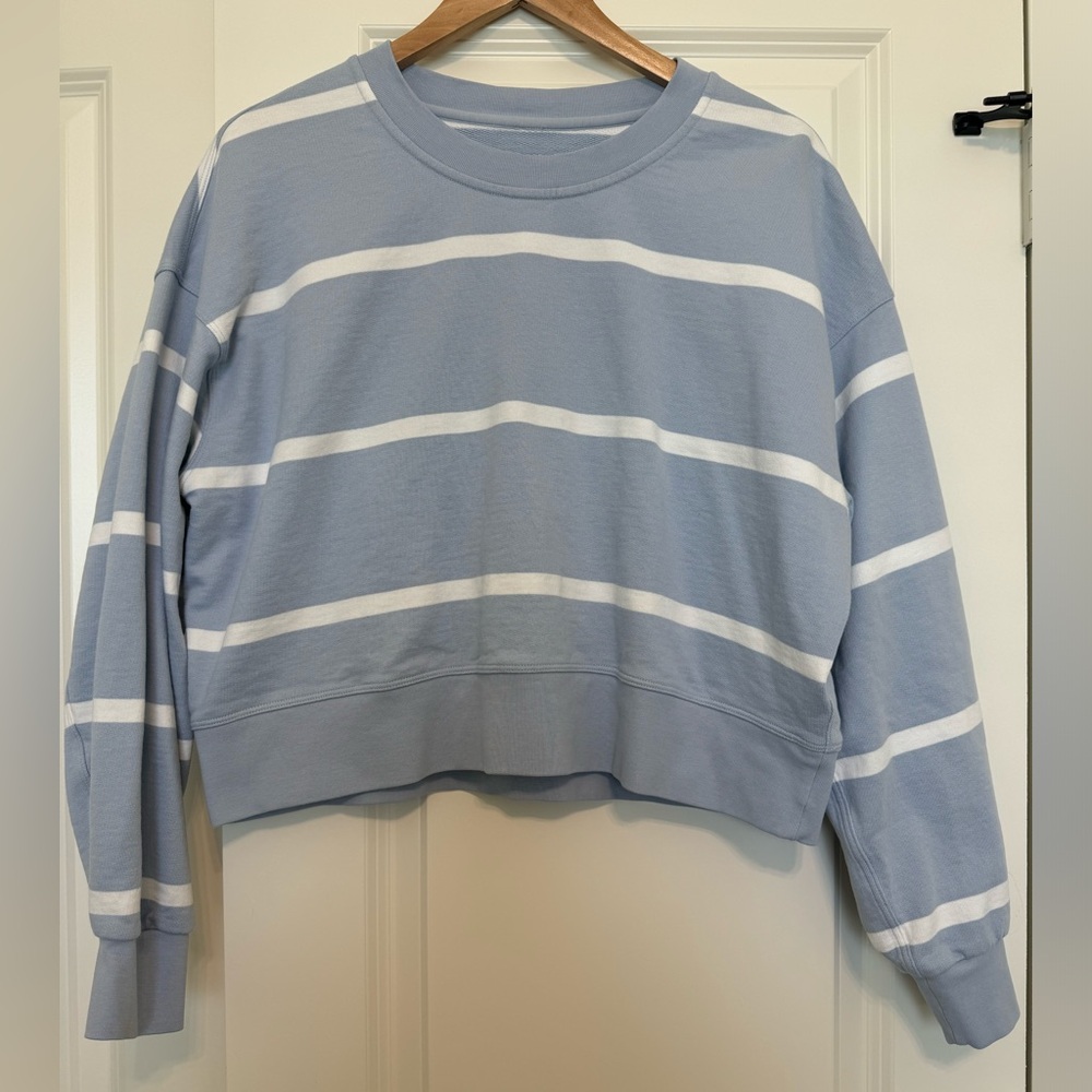 Lulu Perfectly Oversized Cropped Crew